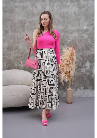 Polologin Butik Siyah Beyaz Bol Kesim Etnik Desen Viskon Etek Siyah