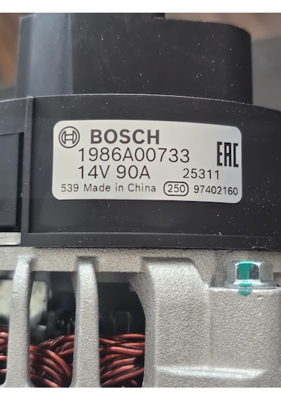 Şarj Dinamosu Fıat Linea - Punto - Egea - Doblo - Bravo 1.4 Benzinli Araçlar İçin Bosch Marka 90a 14v 1986a00733