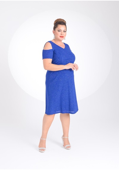 Lilas Xxl Büyük Beden Sax Renkli Omuz Detaylı Likralı Simli Abiye Elbise Saks Mavisi Lilas Xxl Büyük Beden Sax Renkli Omuz Detaylı Likralı Simli Abiye Elbise Saks Mavisi