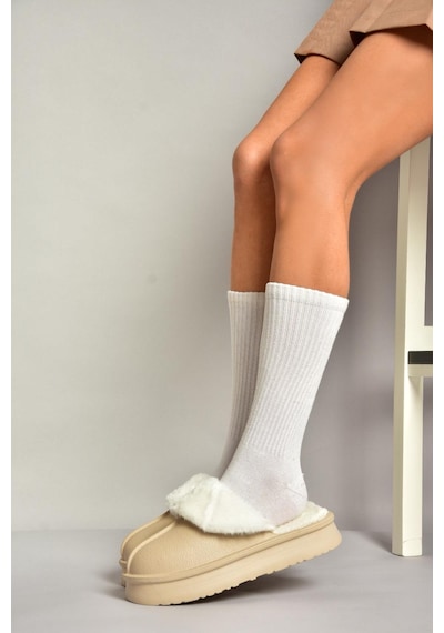 Fox Shoes T918264209 Bej İçi Peluş Kadın Terlik Bej