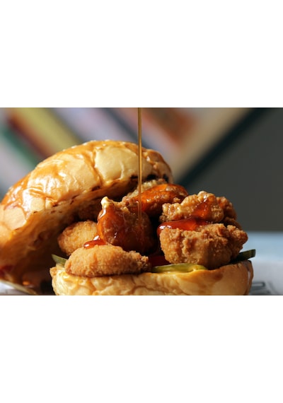 Api's Hot Honey Barbekü Acılı Bal Sosu 400 G