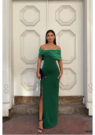 DefyModa Kadın Minimal Esnek Saten Kumaş Carmen Yaka Yırtmaçlı Abiye Elbise Zümrüt