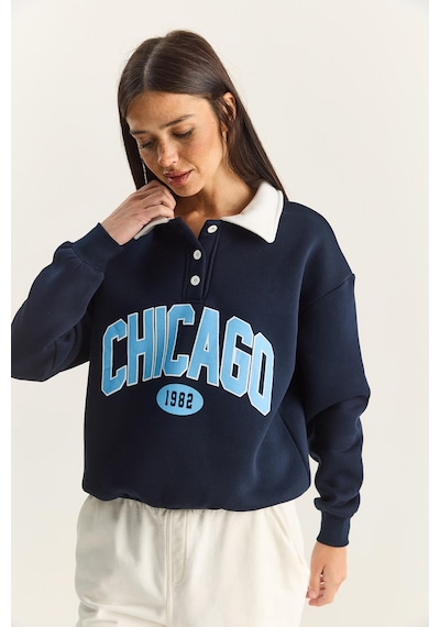 Shade Kadın Polo Yaka Chicago Baskılı Üç İplik Şardonlu Sweatshirt 60601050 - Lacivert