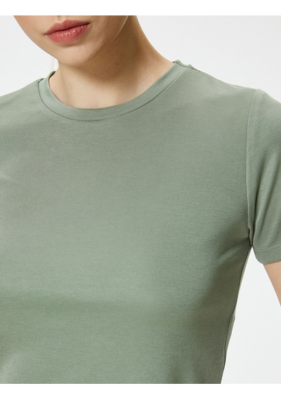 Koton Crop Tişört Kısa Kollu Bisiklet Yaka Modal Karışımlı Ada Çayı 4sak50259ek Açık Yeşil Koton Crop Tişört Kısa Kollu Bisiklet Yaka Modal Karışımlı Ada Çayı 4sak50259ek Açık Yeşil