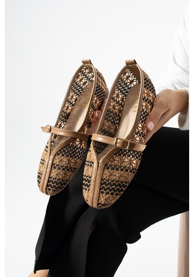 Dabab Shoes Marvena Kadın Kahve Çapraz Bantlı Dantel Detaylı Şeffaf Dokulu Babet Kahverengi Dabab Shoes Marvena Kadın Kahve Çapraz Bantlı Dantel Detaylı Şeffaf Dokulu Babet Kahverengi
