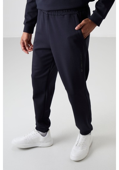 Tommy Life Lacivert Pamuklu Kalın Yumuşak Dokulu Comfort Fit Baskılı Erkek Eşofman Takım - 85253 Lacivert Tommy Life Lacivert Pamuklu Kalın Yumuşak Dokulu Comfort Fit Baskılı Erkek Eşofman Takım - 85253 Lacivert
