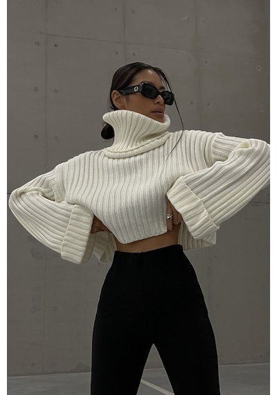 Madmext Mad Girls Beyaz Boğazlı Kazak Mg1402 Beyaz