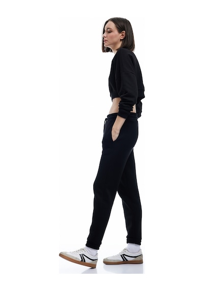 Koton Beli Bağcıklı Şardonlu Yüksek Bel Oversize Jogger Spor Eşofman Altı Siyah 6wak40122nk Siyah Koton Beli Bağcıklı Şardonlu Yüksek Bel Oversize Jogger Spor Eşofman Altı Siyah 6wak40122nk Siyah