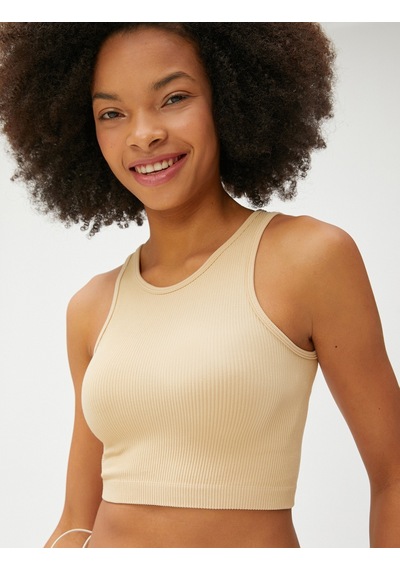 Koton Crop Atlet Fitilli Halter Yaka Kolsuz Bej 3sal30056ık 3SAL30056IK050 Ekru Koton Crop Atlet Fitilli Halter Yaka Kolsuz Bej 3sal30056ık 3SAL30056IK050 Ekru