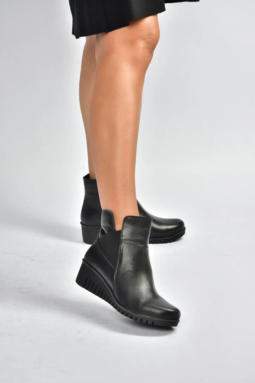 Fox Shoes V324221103 Siyah Hakiki Deri Klasik Kadın Bot Siyah-hakiki Deri