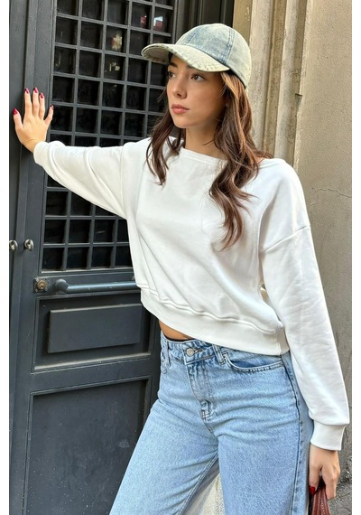 Ekru Kayık Yaka Kadın Sweatshirt Mg2208