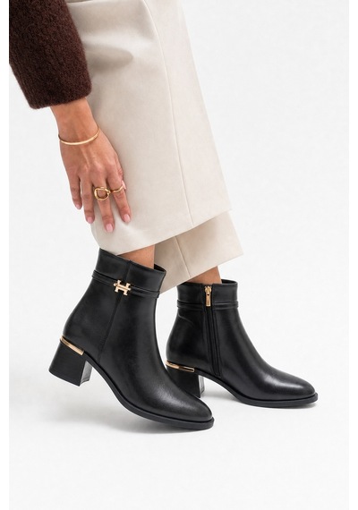 Luvi Shoes Premy Siyah Cilt Tokalı Kadın Bot