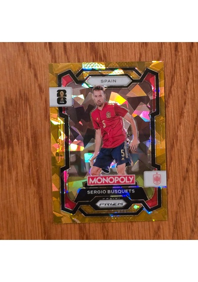Panini Monopoly Prizm Sergio Busquets Gold Cracked Ice Oyun Kartı No.45