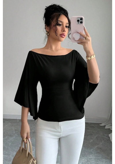 Kadın Beyaz Kayık Yaka Flare Kol Drapeli Fit Bluz Siyah