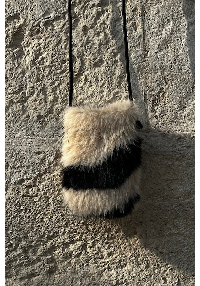 Mollycrush Minik Peluş Çanta Yandan Askılı Kürklü Kadın Çantası Zebra
