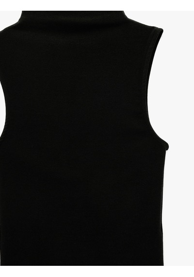 Koton Modal Karışımlı Slim Fit Kolsuz Dik Yaka Bluz Siyah 6sal30116ık Siyah