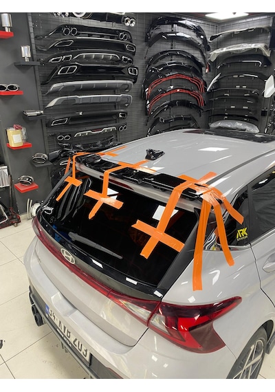 Hyundai İ20 2021+ N Spoyler Plastik Parlak Siyah