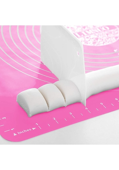 Ayrex Hamur Açma Matı 50x40 Cm Ve Plastik Kesme Kazıma Aparatı Silikon Kaymaz Mat + Çok Amaçlı Mutfak Kazıy