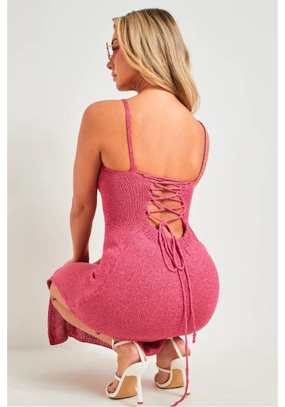 Merry See Sırt Dekolteli Bağlamalı Vücuda Oturan Diz Altı Örme Elbise Pembe Merry See Sırt Dekolteli Bağlamalı Vücuda Oturan Diz Altı Örme Elbise Pembe