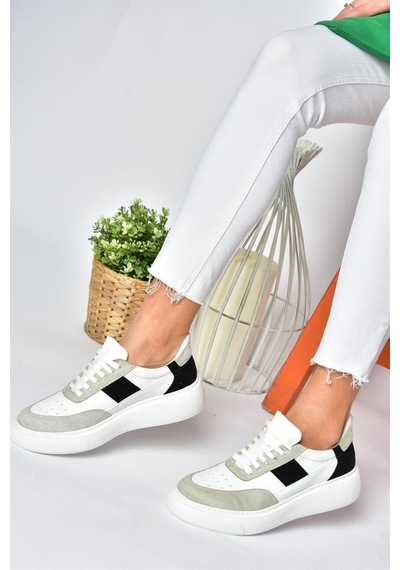 Fox Shoes P274048809 Beyaz/Siyah Günlük Kadın Spor Ayakkabı Sneakers Beyaz - Siyah Fox Shoes P274048809 Beyaz/Siyah Günlük Kadın Spor Ayakkabı Sneakers Beyaz - Siyah