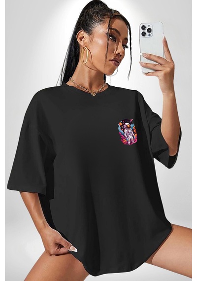Ay Mars Astronot Siyah Oversize Unisex Ön Sol Yan Minimal Baskılı Tişört Koyu Siyah