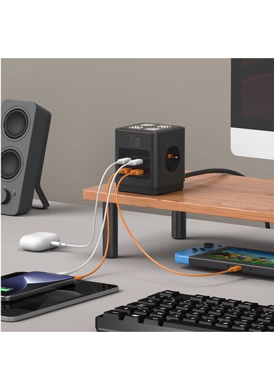 3lü Akım Korumalı Priz Gece Lambalı 25w 2xusb 2xtype-c Çıkış Yüksek Gerilim Koruma Priz Çoğaltıcı 2 M