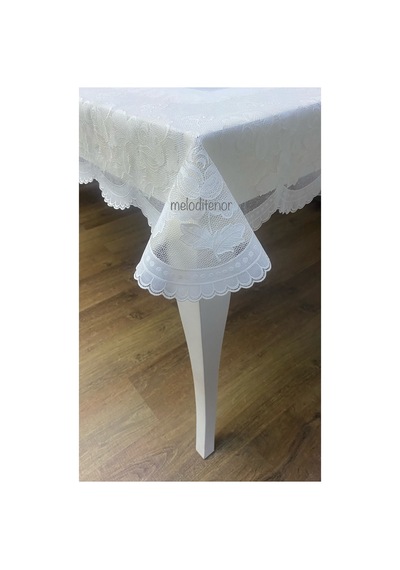 Meiwa Tül Dantel Kenarlı Volanlı Gül Pvc Dikdörtgen Muşamba Masa Örtüsü Silinebilir 122 X 155 Cm Krem