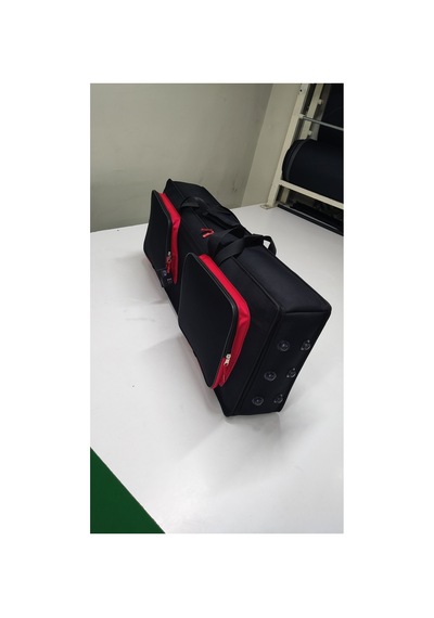 Pa4x, Pa3x Kısa 61 Tuş Keyboard Orglar İçin Uyumlu Çantası. Siyah Kırmızı.