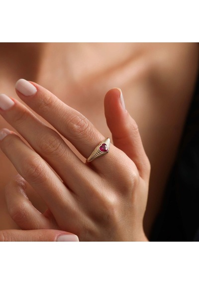 Altın Kalpli Yüzük Ruby T13153 Renkli
