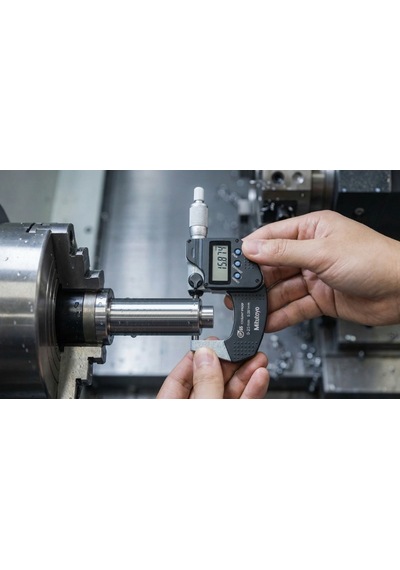 Mitutoyo 293-240-30 Dijital Dış Çap Mikrometresi 0-25 Mm Ip65 Yüksek Hassasiyetli Ölçüm Aleti