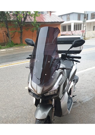 Motocam Küba Rubano 150 Ön Cam 2023-2026 Model 65cm Siyah Renkli 4mm Orta Boylu