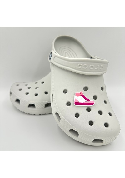 Crocs Terlik Süsü Ve Aksesuarı , Çanta Süsü Jibbitz 3d Ayakkabı 08 Görsel Logo Aksesuar Açık Pembe-fuşya-beyaz Crocs Terlik Süsü Ve Aksesuarı , Çanta Süsü Jibbitz 3d Ayakkabı 08 Görsel Logo Aksesuar Açık Pembe-fuşya-beyaz