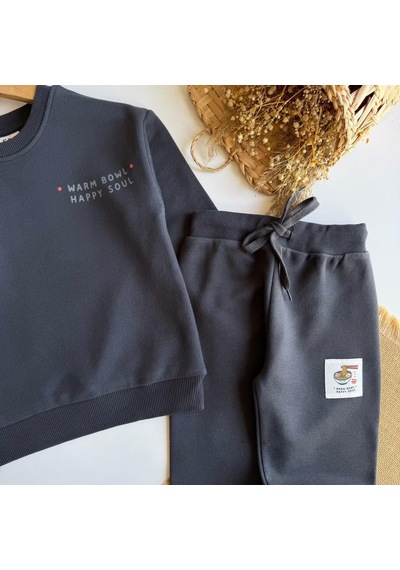 Noodle Sırt Baskı Detaylı Antrasit Erkek Çocuk Sweatshirt Ve Eşofman 3 İplik Alt Üst Takım Siyah Noodle Sırt Baskı Detaylı Antrasit Erkek Çocuk Sweatshirt Ve Eşofman 3 İplik Alt Üst Takım Siyah