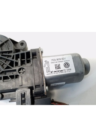 Vager Transporter T7 2015-2018 Sol Cam Motoru Mekanizması 7e0959801