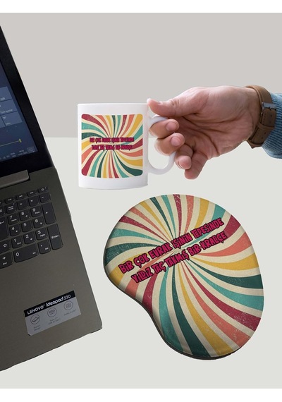 Lexroo Taç Takmış Kraliçe Baskılı Bilek Destekli Mouse Pad + Kupa Bardak Mug Standart