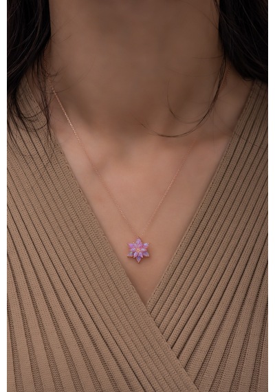 Pembe Opal Taşlı 925 Ayar Gümüş Lotus Kolye