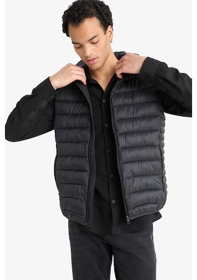 Defacto Slim Fit Dar Kesim Kapüşonlu Fermuarlı Yelek N4652az25aubk27 Siyah Defacto Slim Fit Dar Kesim Kapüşonlu Fermuarlı Yelek N4652az25aubk27 Siyah