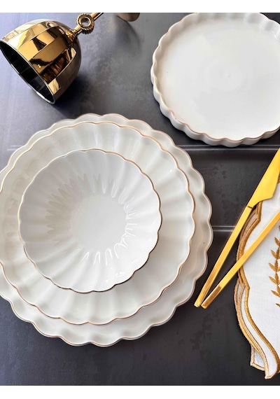Yemek Takımı Royal Charme Gold 24 Parça 6 Kişilik Renkli