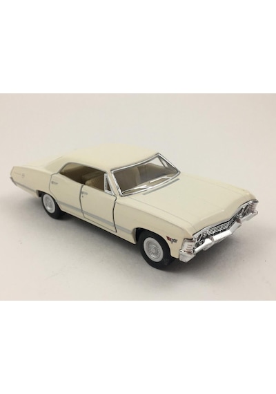 Kinsmart 1967 Chevrolet Impala 1:43 Krem Çek Bırak Model Araba