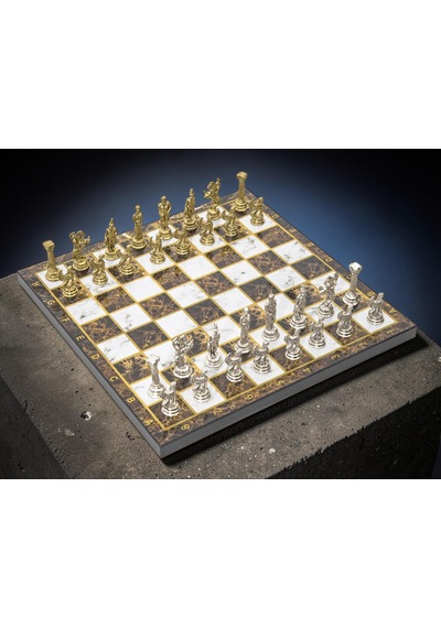 Lüks Metal Satranç Takımı Krom Kaplama Pegasus Atları & Kehribar Mermer Desenli Tahta 20 Cm.