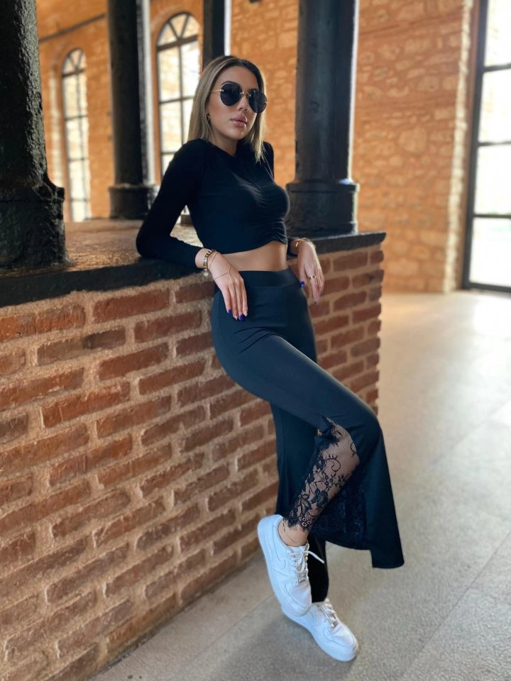 Gizers Giyim Kadın Dantel Eklemeli Ispanyol Paça Scuba Tayt Pantalon Siyah
