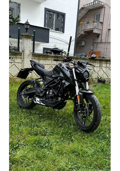 Voge 125r Ön Koruma Demiri Siyah
