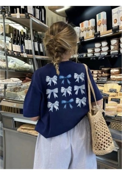 Uyguntarz Unisex Kurdeleler Tasarım Basklı Tshirt Lacivert