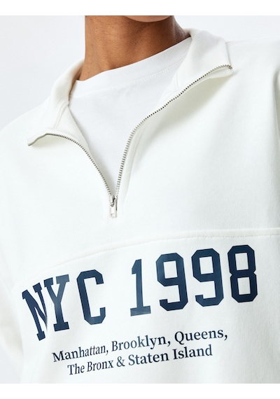 Koton Üç İplik Uzun Kollu Yarım Fermuarlı Dik Yaka Baskılı Sweatshirt Kırık Beyaz 5sak10124ek Ekru