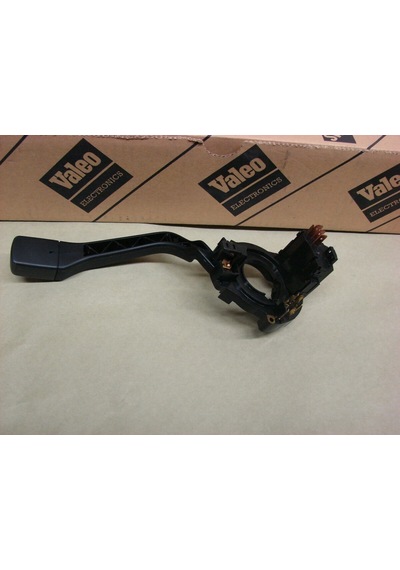 Golf2 Golf3 91 Silecek Kolu Sağ Oem No:191953519