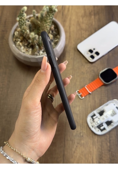 Apple iPhone Xr Uyumlu Süper İnce Mat Ultra Thin Silikon Kılıf Siyah