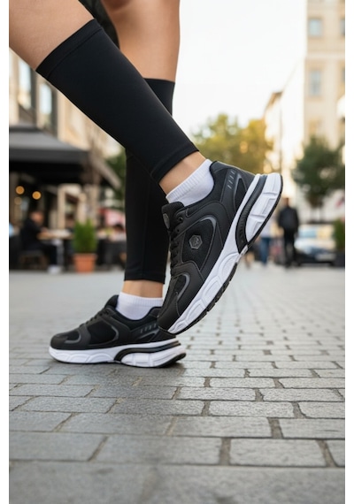 Enoch Erkek Kalın Tabanlı Spor Ayakkabı Destekli Sneaker Koşu Ve Yürüyüş Performans Modeli Siyah