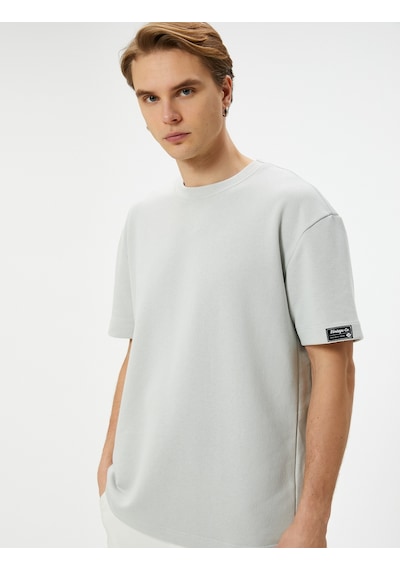Koton Oversize Tişört Kalın Gramajlı Etiket Detaylı Bisiklet Yaka Gri 4Sam10747Hk Gri Koton Oversize Tişört Kalın Gramajlı Etiket Detaylı Bisiklet Yaka Gri 4Sam10747Hk Gri