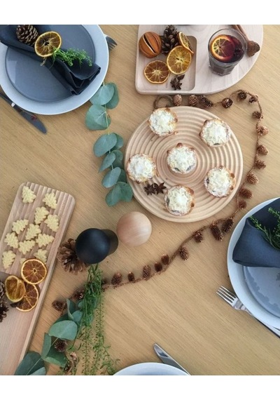 Ahşap Oymalı Sunum Tepsisi Ve Kesme Tahtası 3’Lü Set Ahşap