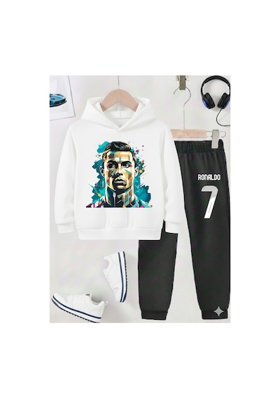 Stil X Ronaldo Baskılı Erkek Çocuk Eşofman Takımı, 3 İplik Şardonlu Kumaş Siyah-beyaz 1 Stil X Ronaldo Baskılı Erkek Çocuk Eşofman Takımı, 3 İplik Şardonlu Kumaş Siyah-beyaz 1